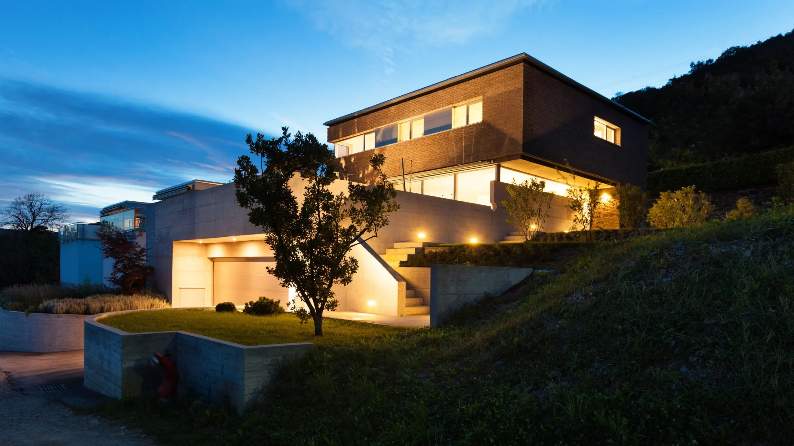 Casa de lujo, casa sostenible, contacto, preguntas frecuentes